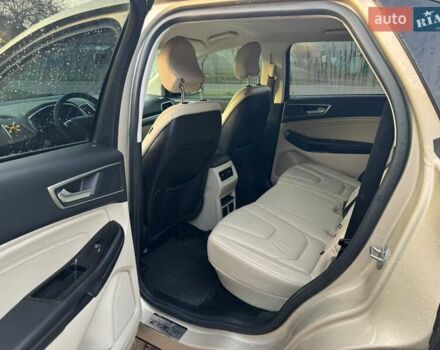 Бежевый Форд Эдж, объемом двигателя 2 л и пробегом 146 тыс. км за 19200 $, фото 9 на Automoto.ua