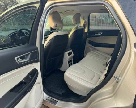 Бежевий Форд Едж, об'ємом двигуна 2 л та пробігом 146 тис. км за 19200 $, фото 9 на Automoto.ua