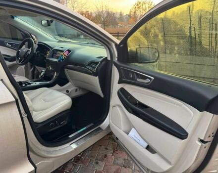 Бежевий Форд Едж, об'ємом двигуна 2 л та пробігом 146 тис. км за 19200 $, фото 8 на Automoto.ua