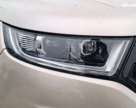 Бежевый Форд Эдж, объемом двигателя 2 л и пробегом 146 тыс. км за 19690 $, фото 5 на Automoto.ua