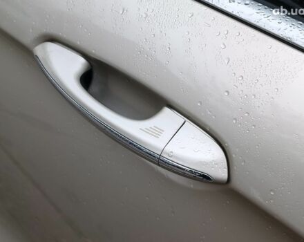 Бежевый Форд Эдж, объемом двигателя 2 л и пробегом 146 тыс. км за 19690 $, фото 16 на Automoto.ua