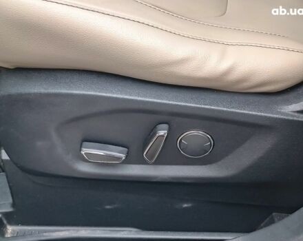 Бежевый Форд Эдж, объемом двигателя 2 л и пробегом 146 тыс. км за 19690 $, фото 22 на Automoto.ua