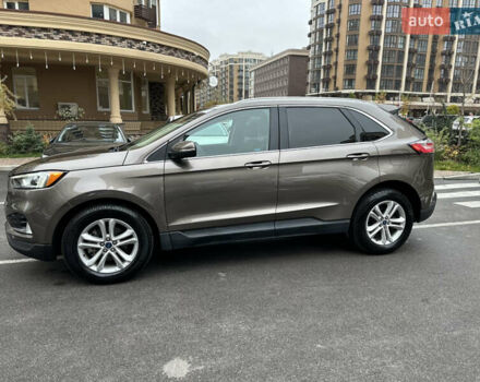 Бежевый Форд Эдж, объемом двигателя 2 л и пробегом 89 тыс. км за 18300 $, фото 3 на Automoto.ua