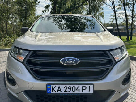 Бежевий Форд Едж, об'ємом двигуна 2 л та пробігом 125 тис. км за 14000 $, фото 1 на Automoto.ua