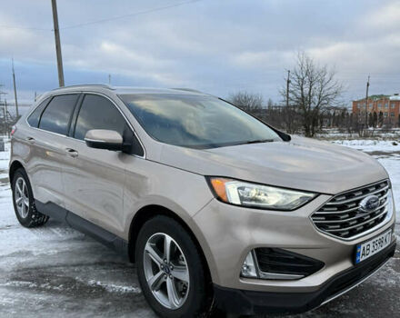 Бежевый Форд Эдж, объемом двигателя 2 л и пробегом 72 тыс. км за 19500 $, фото 1 на Automoto.ua