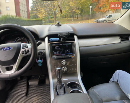 Черный Форд Эдж, объемом двигателя 3.5 л и пробегом 185 тыс. км за 10781 $, фото 9 на Automoto.ua