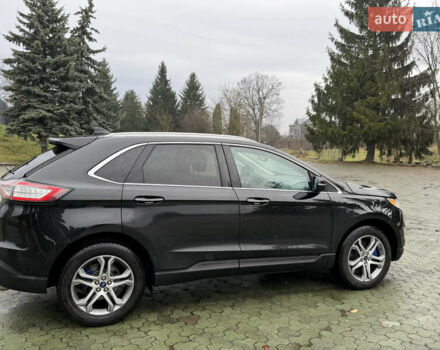 Черный Форд Эдж, объемом двигателя 2 л и пробегом 201 тыс. км за 13500 $, фото 4 на Automoto.ua