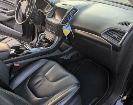 Черный Форд Эдж, объемом двигателя 2 л и пробегом 136 тыс. км за 15000 $, фото 20 на Automoto.ua