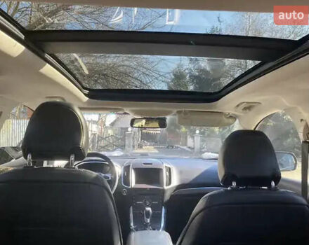 Чорний Форд Едж, об'ємом двигуна 2 л та пробігом 110 тис. км за 13500 $, фото 5 на Automoto.ua