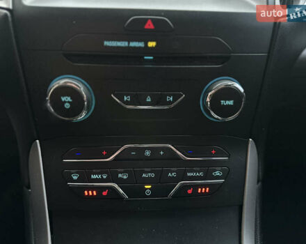 Черный Форд Эдж, объемом двигателя 3.5 л и пробегом 227 тыс. км за 14999 $, фото 19 на Automoto.ua