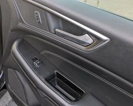 Черный Форд Эдж, объемом двигателя 2 л и пробегом 136 тыс. км за 15000 $, фото 14 на Automoto.ua