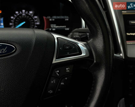 Черный Форд Эдж, объемом двигателя 2.72 л и пробегом 212 тыс. км за 14999 $, фото 17 на Automoto.ua