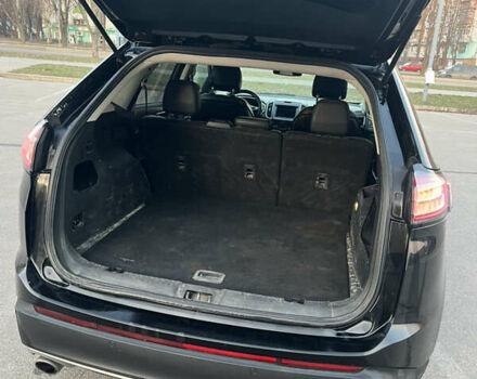 Черный Форд Эдж, объемом двигателя 2 л и пробегом 120 тыс. км за 13000 $, фото 16 на Automoto.ua