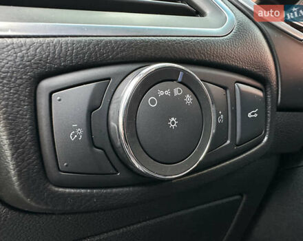 Чорний Форд Едж, об'ємом двигуна 2.72 л та пробігом 163 тис. км за 16500 $, фото 31 на Automoto.ua