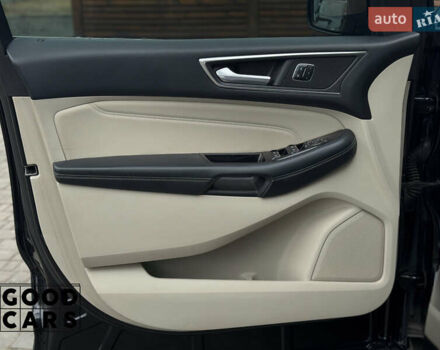 Черный Форд Эдж, объемом двигателя 2 л и пробегом 182 тыс. км за 20500 $, фото 15 на Automoto.ua