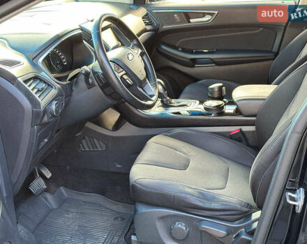 Чорний Форд Едж, об'ємом двигуна 2 л та пробігом 131 тис. км за 20480 $, фото 8 на Automoto.ua