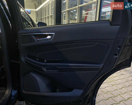 Черный Форд Эдж, объемом двигателя 2 л и пробегом 132 тыс. км за 18900 $, фото 19 на Automoto.ua