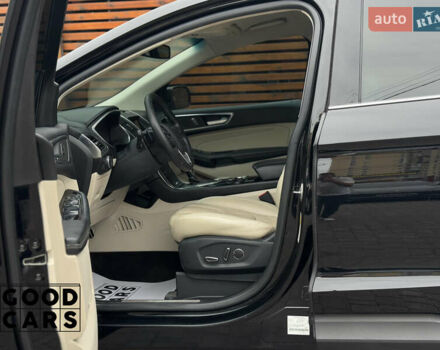 Черный Форд Эдж, объемом двигателя 2 л и пробегом 182 тыс. км за 20500 $, фото 18 на Automoto.ua