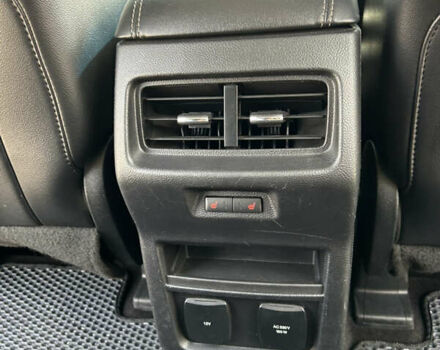 Черный Форд Эдж, объемом двигателя 2 л и пробегом 157 тыс. км за 19000 $, фото 18 на Automoto.ua