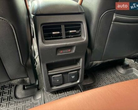 Чорний Форд Едж, об'ємом двигуна 2 л та пробігом 180 тис. км за 19900 $, фото 24 на Automoto.ua