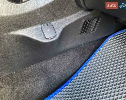 Черный Форд Эдж, объемом двигателя 2 л и пробегом 232 тыс. км за 14500 $, фото 14 на Automoto.ua