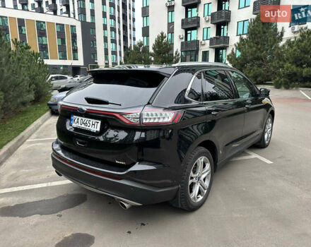 Черный Форд Эдж, объемом двигателя 2 л и пробегом 158 тыс. км за 20900 $, фото 4 на Automoto.ua