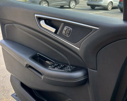 Черный Форд Эдж, объемом двигателя 2 л и пробегом 157 тыс. км за 19000 $, фото 17 на Automoto.ua