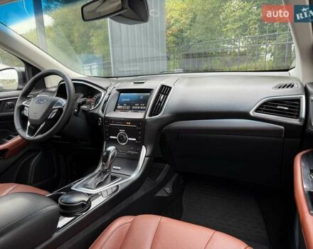 Чорний Форд Едж, об'ємом двигуна 2 л та пробігом 180 тис. км за 19900 $, фото 27 на Automoto.ua