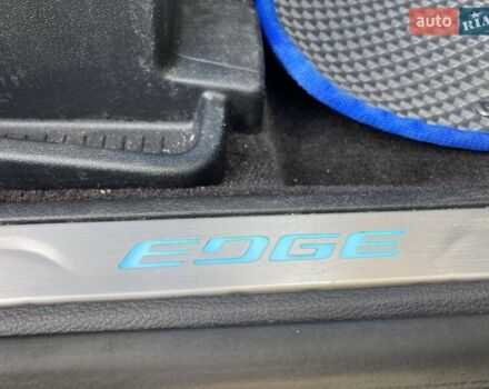 Черный Форд Эдж, объемом двигателя 2 л и пробегом 232 тыс. км за 14500 $, фото 12 на Automoto.ua