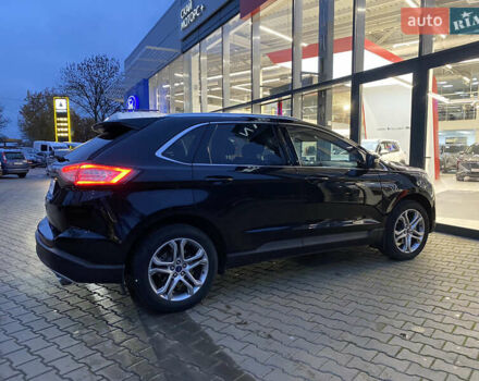 Черный Форд Эдж, объемом двигателя 2 л и пробегом 132 тыс. км за 18900 $, фото 7 на Automoto.ua