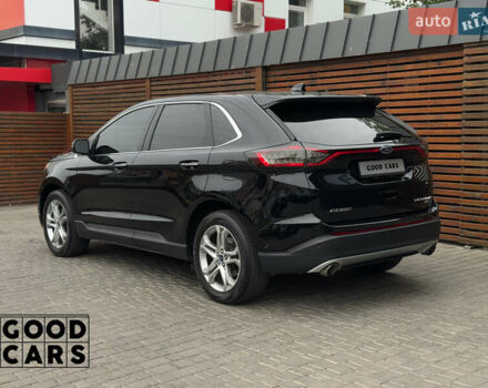 Черный Форд Эдж, объемом двигателя 2 л и пробегом 182 тыс. км за 20500 $, фото 4 на Automoto.ua