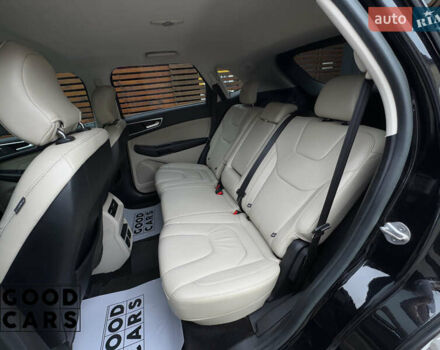 Черный Форд Эдж, объемом двигателя 2 л и пробегом 182 тыс. км за 20500 $, фото 23 на Automoto.ua