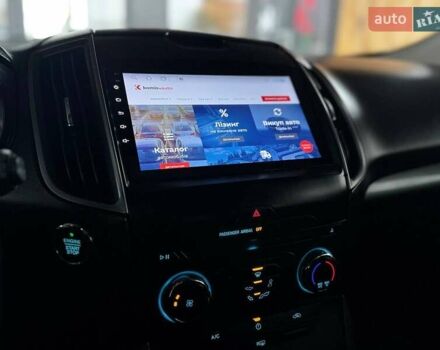 Чорний Форд Едж, об'ємом двигуна 2 л та пробігом 186 тис. км за 13200 $, фото 28 на Automoto.ua