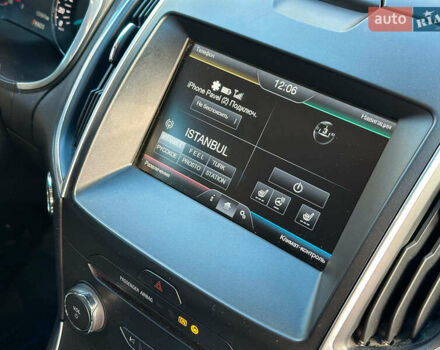 Чорний Форд Едж, об'ємом двигуна 2 л та пробігом 131 тис. км за 20480 $, фото 27 на Automoto.ua