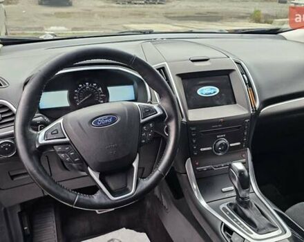 Чорний Форд Едж, об'ємом двигуна 2.7 л та пробігом 198 тис. км за 16000 $, фото 5 на Automoto.ua