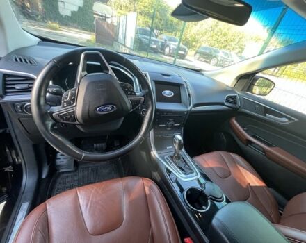 Чорний Форд Едж, об'ємом двигуна 2 л та пробігом 250 тис. км за 15900 $, фото 3 на Automoto.ua