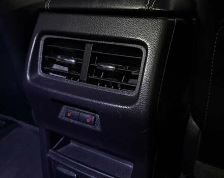 Чорний Форд Едж, об'ємом двигуна 2 л та пробігом 183 тис. км за 18500 $, фото 25 на Automoto.ua