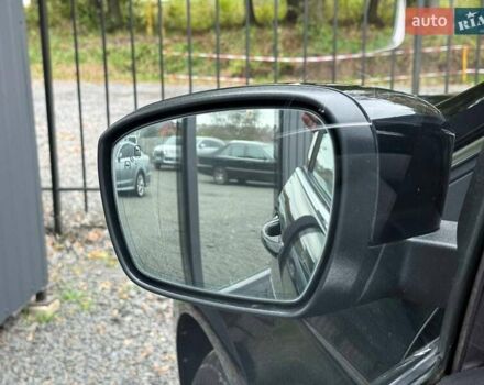 Чорний Форд Едж, об'ємом двигуна 2 л та пробігом 180 тис. км за 19900 $, фото 17 на Automoto.ua