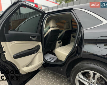 Черный Форд Эдж, объемом двигателя 2 л и пробегом 182 тыс. км за 20500 $, фото 22 на Automoto.ua