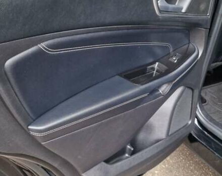 Черный Форд Эдж, объемом двигателя 2 л и пробегом 211 тыс. км за 14800 $, фото 20 на Automoto.ua