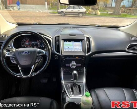 Чорний Форд Едж, об'ємом двигуна 2 л та пробігом 161 тис. км за 19900 $, фото 8 на Automoto.ua