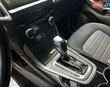 Черный Форд Эдж, объемом двигателя 2 л и пробегом 75 тыс. км за 13800 $, фото 9 на Automoto.ua