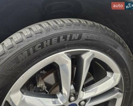 Чорний Форд Едж, об'ємом двигуна 2 л та пробігом 146 тис. км за 17999 $, фото 13 на Automoto.ua