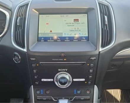 Черный Форд Эдж, объемом двигателя 2 л и пробегом 94 тыс. км за 9700 $, фото 5 на Automoto.ua