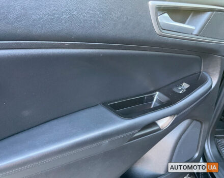 Чорний Форд Едж, об'ємом двигуна 2 л та пробігом 123 тис. км за 17500 $, фото 9 на Automoto.ua