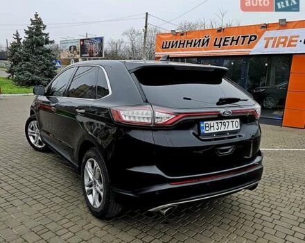 Черный Форд Эдж, объемом двигателя 2 л и пробегом 136 тыс. км за 19700 $, фото 5 на Automoto.ua