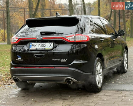 Черный Форд Эдж, объемом двигателя 2 л и пробегом 168 тыс. км за 14700 $, фото 6 на Automoto.ua