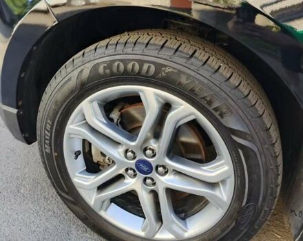 Черный Форд Эдж, объемом двигателя 2 л и пробегом 284 тыс. км за 16000 $, фото 3 на Automoto.ua