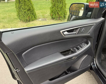 Чорний Форд Едж, об'ємом двигуна 2 л та пробігом 193 тис. км за 17000 $, фото 17 на Automoto.ua