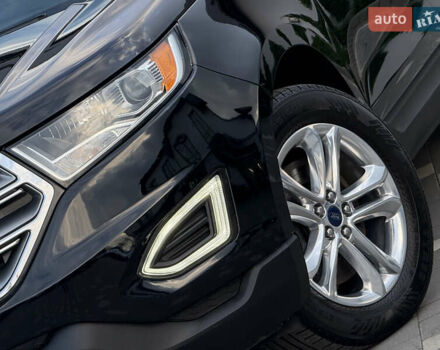 Черный Форд Эдж, объемом двигателя 2 л и пробегом 150 тыс. км за 15950 $, фото 13 на Automoto.ua